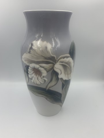 Royal Copenhagen vase med lilje