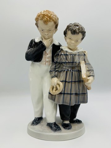 Royal Copenhagen Figur - Flugten til Amerika No. 1761.