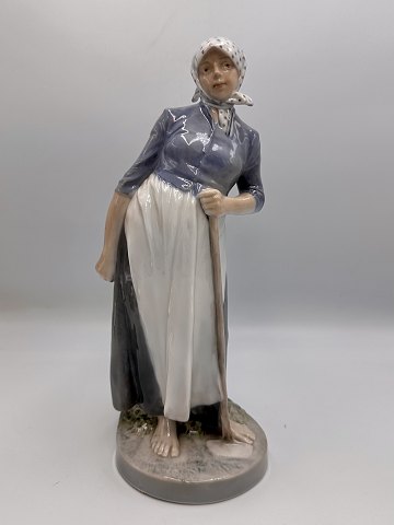Bing og Grøndahl Figur - Bondekone med Hakkejern