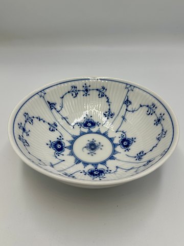 Royal Copenhagen ymerskål (No. 290)