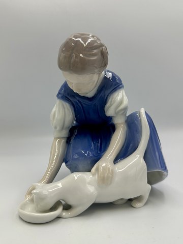 Bing og Grøndahl Figur - Pige med kat
