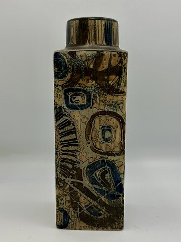 Royal Copenhagen Baca Vase Nr. 870/3259