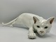 Royal Copenhagen stor Figur - Snigende hvid Kat