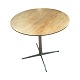 Arne Jacobsen cafebord med teakplade – Fritz Hansen
